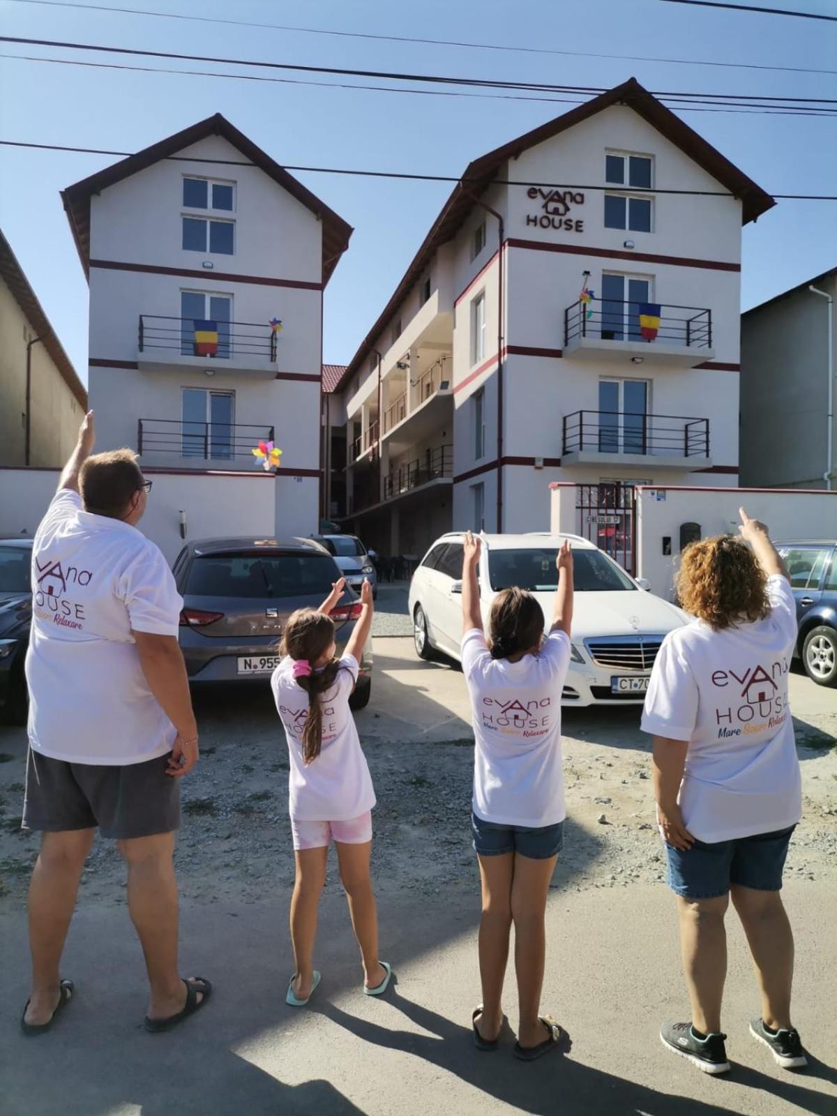 Evana House Costinesti Esterno foto